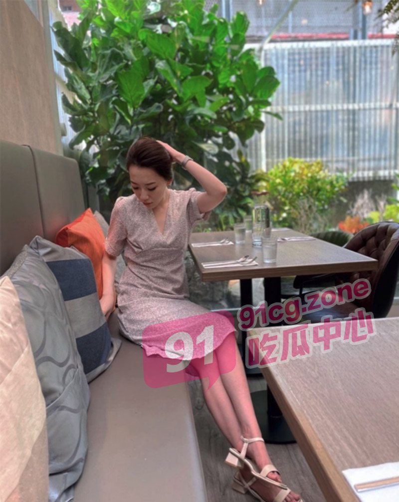 【求求你 别告诉我老公】禁欲少妇深陷美男网聊 “我只想做你的骚母狗”