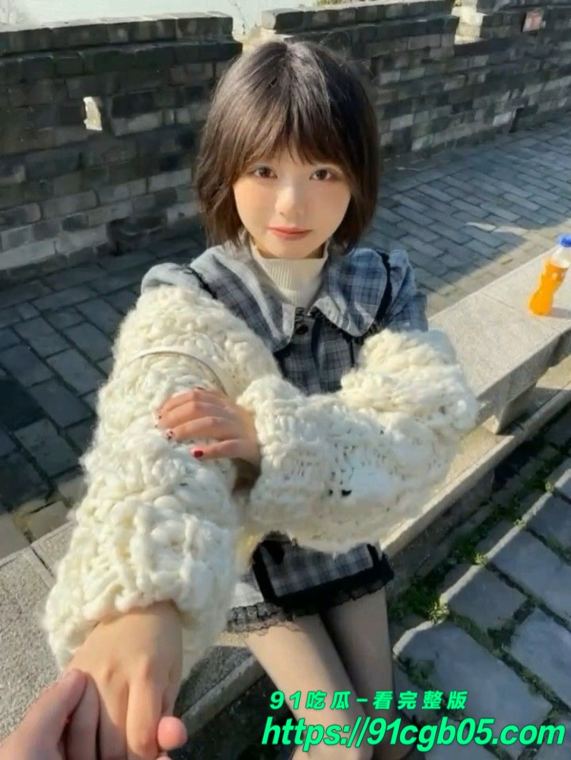 女大学生被金主爸爸包养4水印版 女大学生被金主爸爸包养4水印版