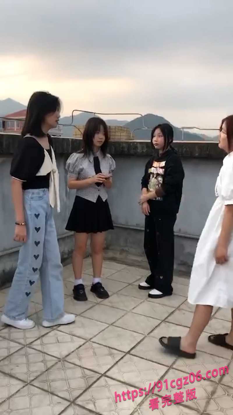 福建泉州精神小妹叶欣怡出轨霸凌网页素材1素材水印版 福建泉州精神小妹叶欣怡出轨霸凌网页素材1素材水印版