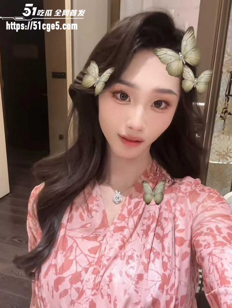 TS伪娘京城乔姐李金金自曝睡Mike大佬02 TS伪娘京城乔姐李金金自曝睡Mike大佬02