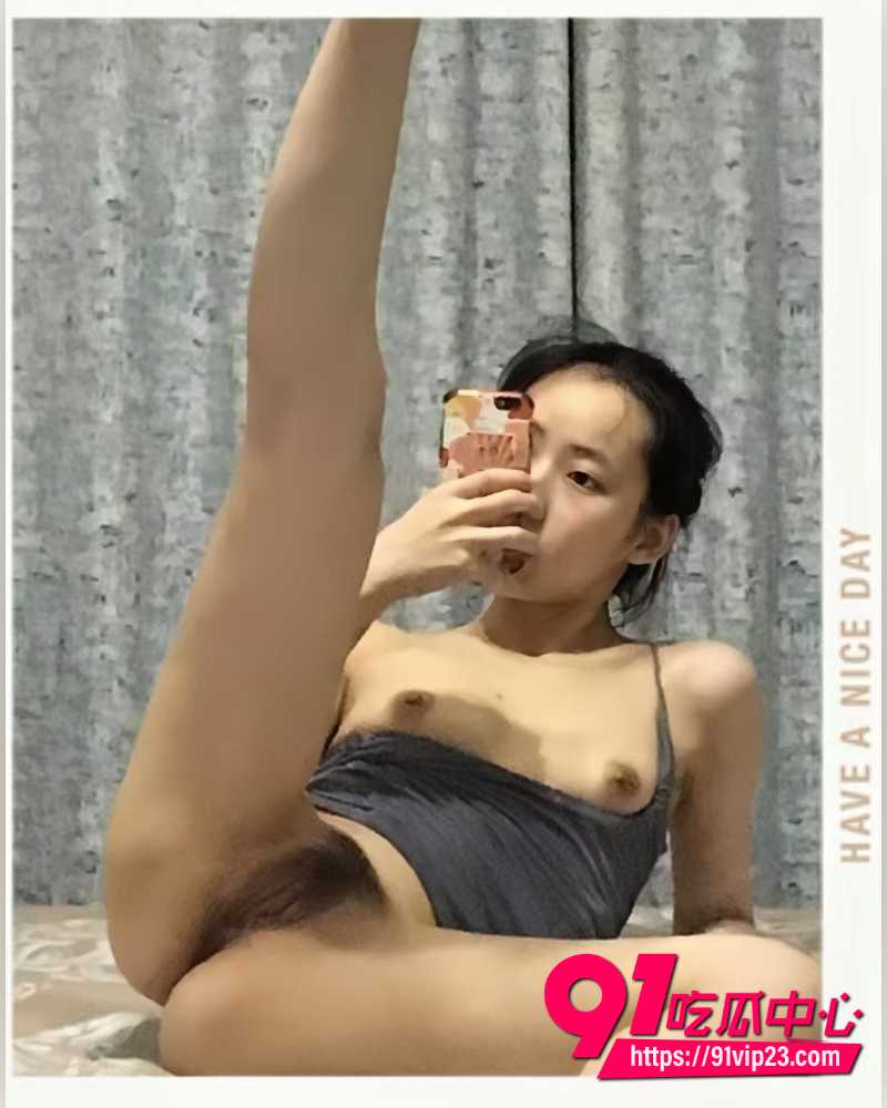 重庆母狗宋琪 15 重庆母狗宋琪 15