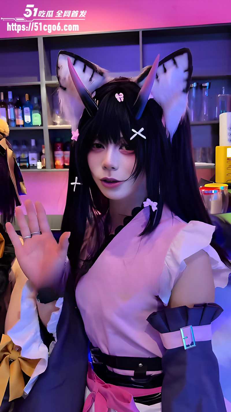 四川成都TS伪娘商业化 男娘Cosplay女仆店尺度极大 2 四川成都TS伪娘商业化 男娘Cosplay女仆店尺度极大 2