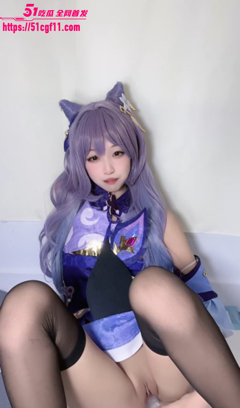 二次元绝美Coser淫语私拍04 二次元绝美Coser淫语私拍04