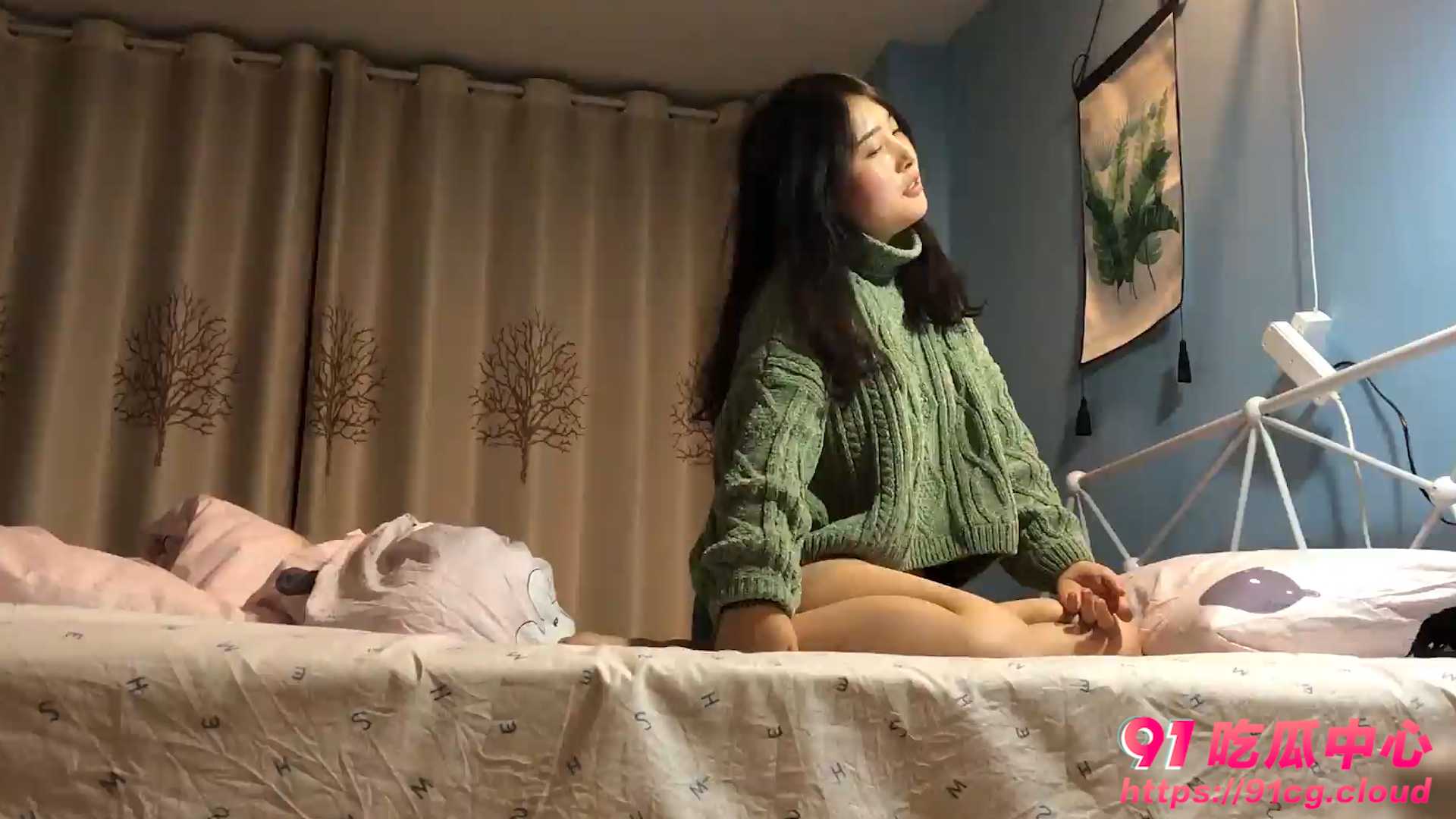 【实习秘书很叛逆】应届生初到职场 必须要教一教规矩! 这个时候该提臀了
