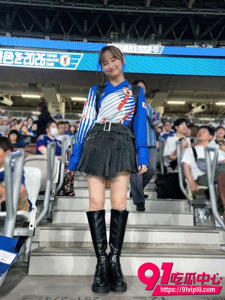 影山优佳写真4