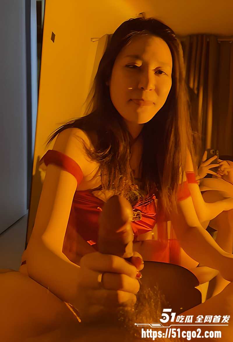 气质御姐露脸性爱自拍流出 1 拷贝 气质御姐露脸性爱自拍流出 1 拷贝