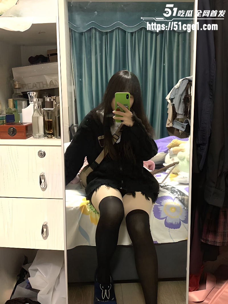 贵州女大敖前克1