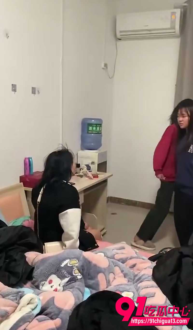 精神小妹霸凌 1 精神小妹霸凌 1
