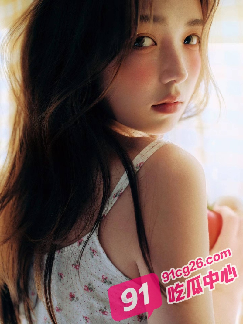 父女乱伦之爱女儿的每一天 女儿半夜爬进我的被窝！