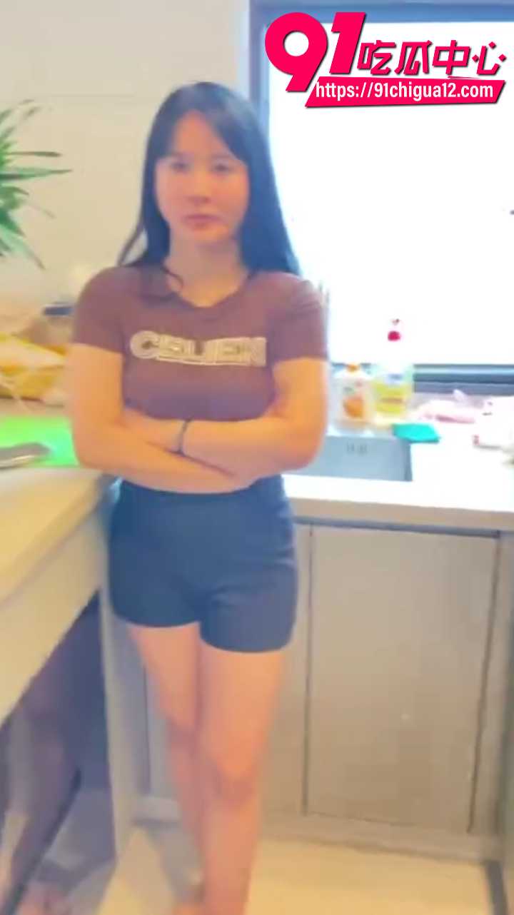 老公联合小三讨伐原配老婆2