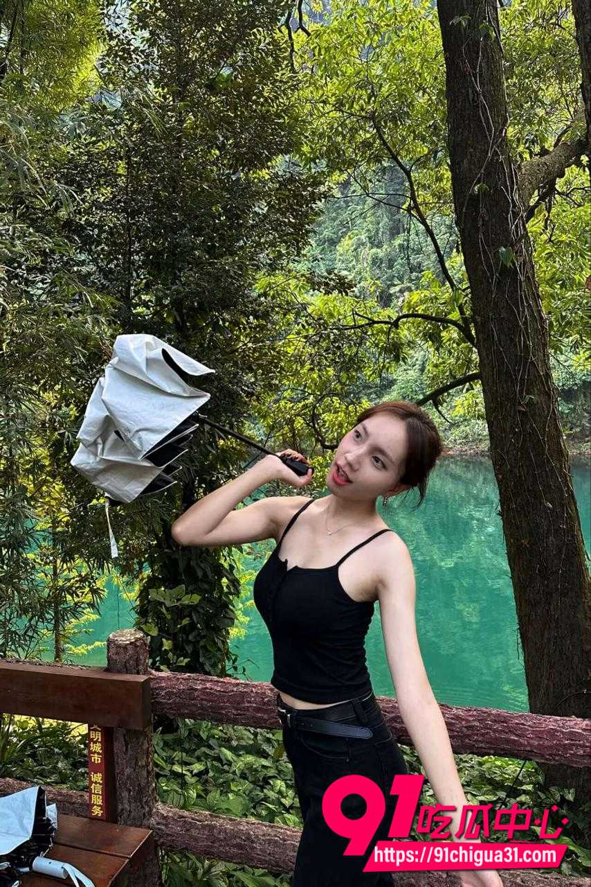 深圳大学吴悦茹 9