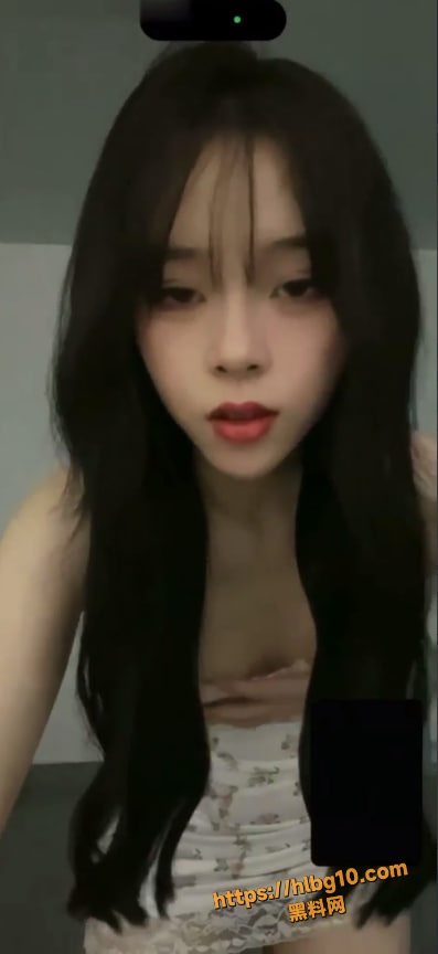 抖音极品擦边女主播1对1裸聊自慰视频流出 火辣身姿燃爆网络