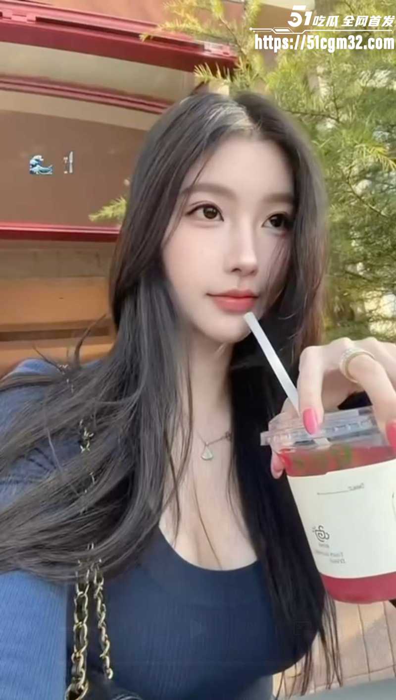 极品福利姬少女宿舍各种姿势自慰2 极品福利姬少女宿舍各种姿势自慰2